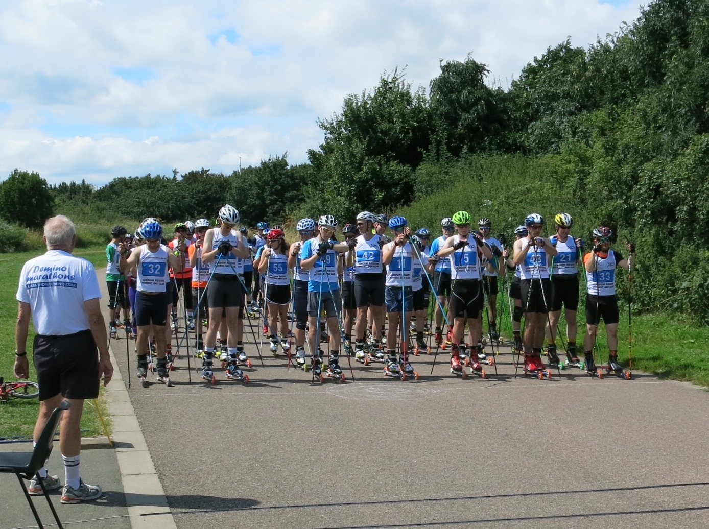 Rollerski race start